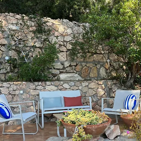 Casetta Del Pertuso Con Parcheggio